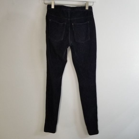 Hue XS stretchy Black corduroy pants - Picture 7 of 11